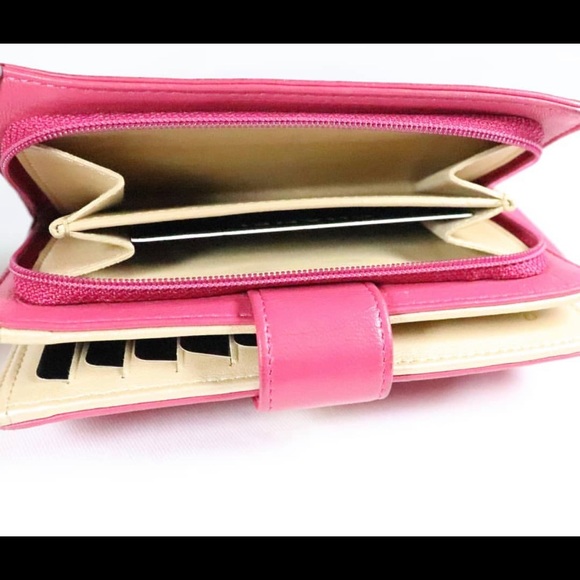 Chanel Camellia French Bifold Wallet - Picture 7 of 8